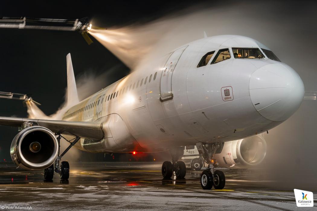 Odladzanie samolotu. 