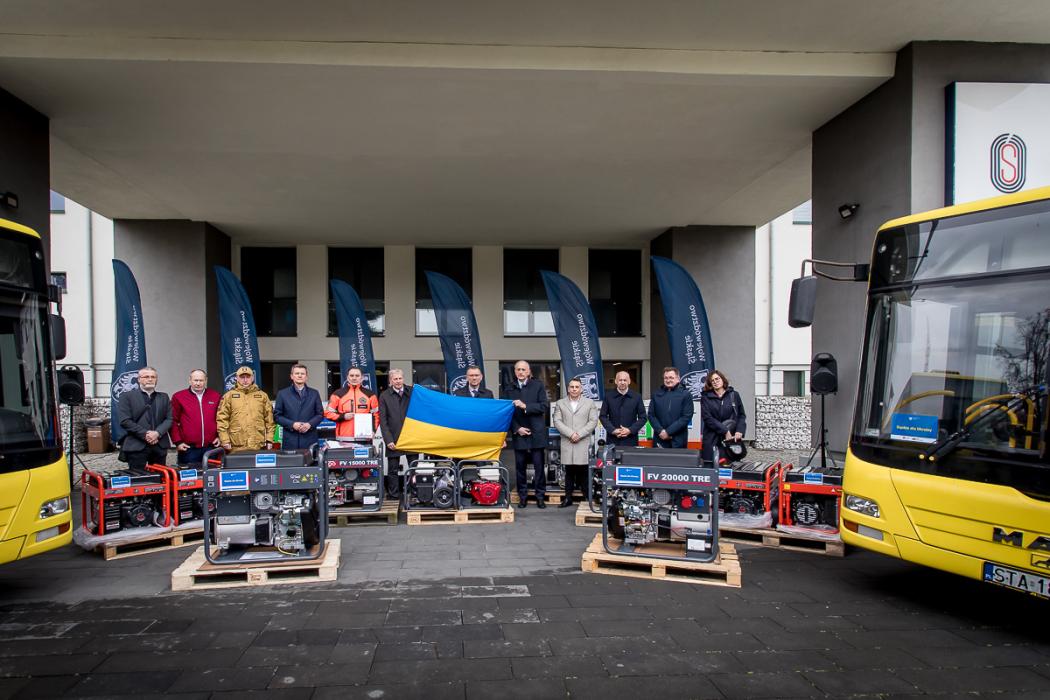 Przekazanie agregatów prądotwórczych. 