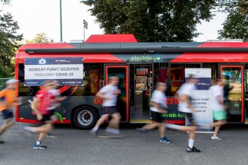 Zaszczep się i biegnij do mety