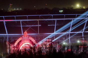 Sylwestrowa Moc Przebojów - budowa sceny przed Stadionem Śląskim