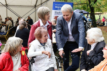 Srebrne pokolenie ma wiedzę i ogromny potencjał [ROZMOWA]