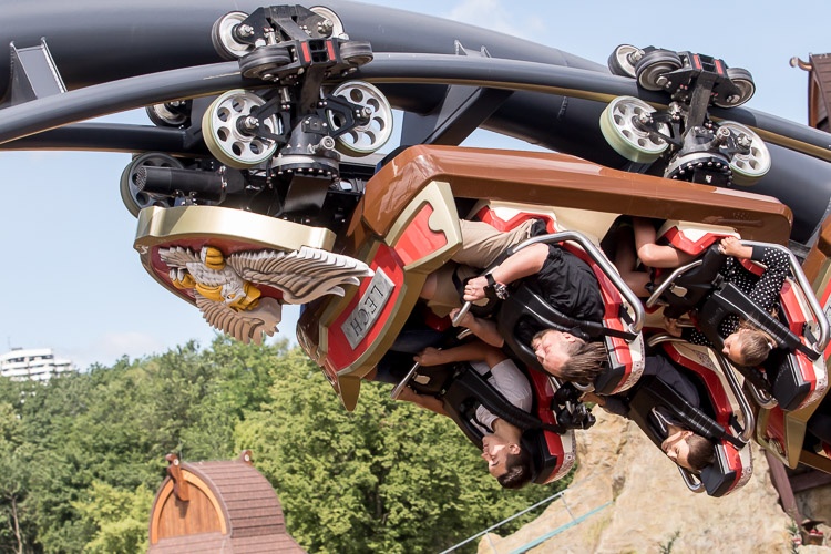 Lech Coaster - rollercoaster w Legendii Śląskim Wesołym Miasteczku