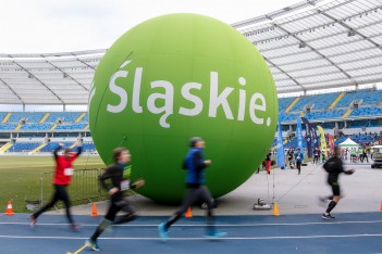 Bieg Wiosenny z metą na Stadionie Śląskim