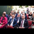 Na zdjęciach: Uczestnicy Konferencji Związku Samorządów Polskich; w tle Zamek w Ogrodzieńcu. 