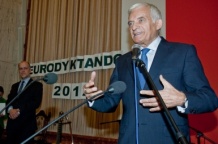  Nagrodę główną dla zwycięzców Eurodyktanda ufundował prof. Jerzy Buzek 