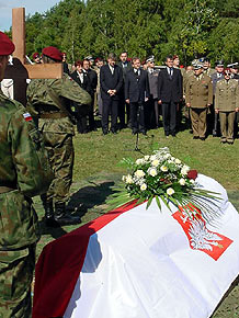  Pogrzeb na cmentarzu w Szczakowej 