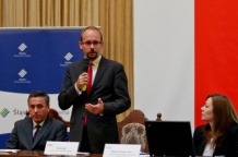  Konferencję otworzył członek Zarządu Jerzy Gorzelik 