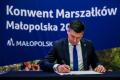 Marszałkowie pięciu regionów. – Śląskiego, Wielkopolski, Dolnego Śląska, Łódzkiego i Małopolski. 