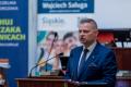 Uczestnicy konferencji siedzą w Sali Sejmu Śląskiego. 