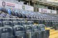 Konferencja prasowa na terenie stadionu. 