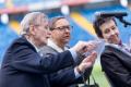 Młodzi ludzie podczas spotkania na Stadionie Śląskim 