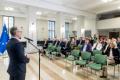 Uroczystość wręczenia listów gratulacyjnych. 
