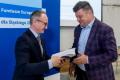 Uroczystość wręczenia listów gratulacyjnych. 