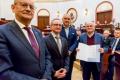 Przedstawiciele ROD odbieraja umoway podczas gali w Sali Sejmu Śląskiego. 
