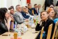 Wręczenie umów beneficjentom. 