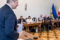 Uczestnicy posiedzenia . 