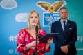 Umowę podpisali Joanna Bojczuk i Rafał Adamczyk, członkowie Zarządu Województwa Śląskiego oraz Michał Wasilewski, prezes Aplan Media. 