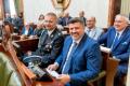 Przekazane umowy dla OSP w Sali Sejmu Śląskiego. 