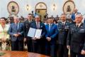 Przekazane umowy dla OSP w Sali Sejmu Śląskiego. 