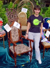 Krzesło marszałka Michała Czarskiego zakupiła pani Monika Paca &#8211; współwłaścicielka galerii Szyb Wilson 