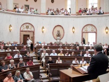  W konferencji uczestniczyli licznie przedstawiciele samorządów oraz organizacji pozarządowych 