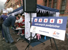  Podpisy można składać przy Poczcie Głównej w Chorzowie. 
