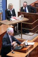  Podczas konferencji głos zabrał poseł do Parlamentu UE Jerzy Buzek 