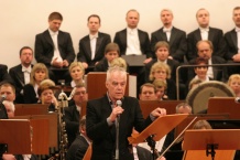  Koncert otworzył Jan Kanty Pawluśkiewicz 