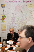  W spotkaniu uczestniczył m.in. prof. Andrzej Barczak &#8211; doradca wojewody ds. kryzysu 