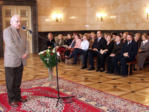  Podziękowania w imieniu mianowanych, na zdjęciu Karol Bresler. 