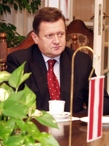  Marszałek Michał Czarski w rozmowie z Hermine Poppeller 