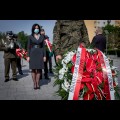 Wieńce u stóp Pomnika Żołnierza Polskiego. fot. Tomasz Żak / UMWS 