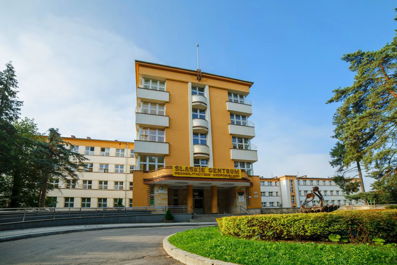 4f1ec1cf30.jpg
