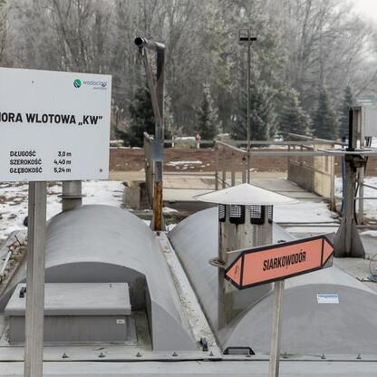 Wodociągi Jaworzno: Inwestycja w odnawialne źródła energii w oczyszczalni ścieków Jeleń Dąb. (wygenerowano przez AI)