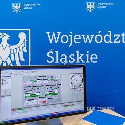 Śląskie Voivodztwo - prezentacja inwestycji OZE w Jaworznie (wygenerowano przez AI)