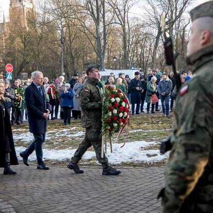 Zapomnijmy o ofiarach Tragedii Górnośląskiej. (wygenerowano przez AI)