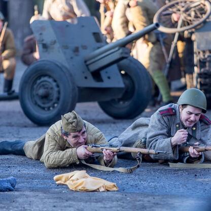 Rekonstrukcja wydarzeń z 1945 r. w rejonie Upper Silesia. (wygenerowano przez AI)