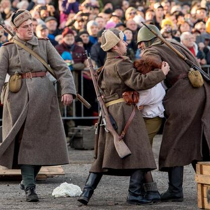 Rekonstrukcja wydarzeń z 1945 r. w rejonie Upper Silesia. (wygenerowano przez AI)