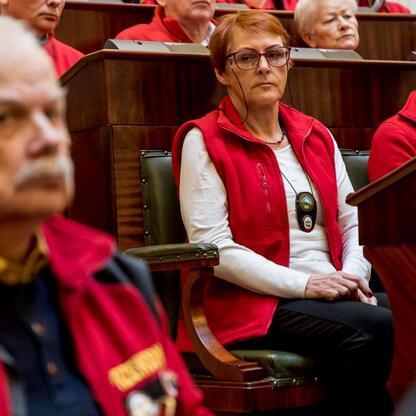 Zwiedzanie i edukacja na Śląsku: Uroczystość z okazji Międzynarodowego Dnia Przewodników Turystycznych. (wygenerowano przez AI)