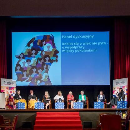 Panel dyskusyjny na konferencji 
