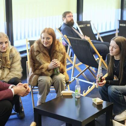 Zajęcia edukacyjne w ramach EduPromoDay w Katowicach, promujące edukację wyższą i transformację regionu. (wygenerowano przez AI)