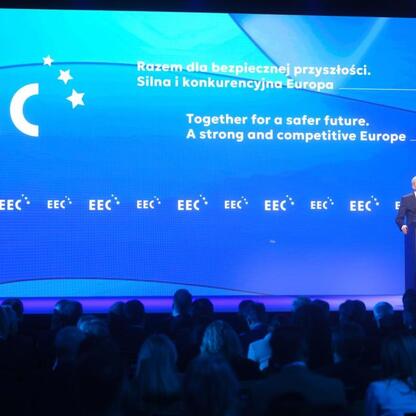 W Katowicach otwarto XVII Europejski Kongres Gospodarczy, z udziałem Wojciecha Saługi i innych kluczowych postaci. (wygenerowano przez AI)