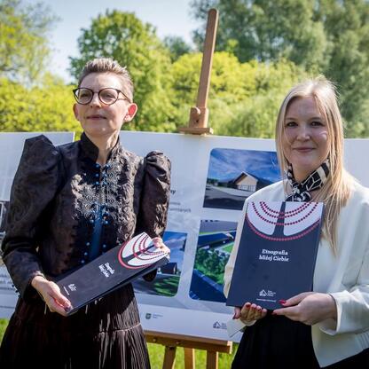 Zaproszenie do jubileuszu 50-lecia Muzeum „Górnośląski Park Etnograficzny w Chorzowie” wraz z prezentacją projektu Skarbca Dziedzictwa. (wygenerowano przez AI)