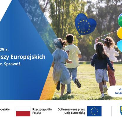Promocja 12. edycji Dni Funduszy Europejskich w Śląsku, gdzie dzieci bawią się z kolorowymi balonami. (wygenerowano przez AI)