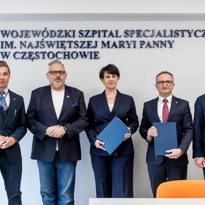 Grzegorz Boski, wicemarszałek województwa, podpisuje umowę o modernizację i rozbudowę Oddziału Anestezjologicznego i Intensywnej Terapii w Wojewódzkim Szpitalu Specjalistycznym im. Najświętszej Maryi  (wygenerowano przez AI)