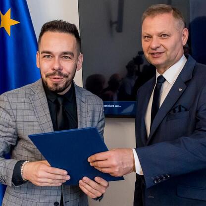 Rafał Adamczyk, Członek Zarządu Województwa, inauguruje Silesia Voivodeship Labour Market Council. (wygenerowano przez AI)