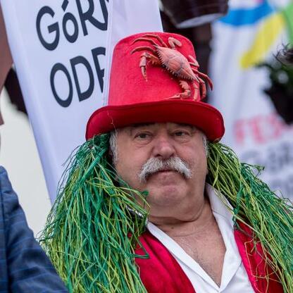 Festiwal Górnej Odry 2023: Wspólne śpiewanie i zabawa w malowniczej Krainie Górnej Odry. (wygenerowano przez AI)