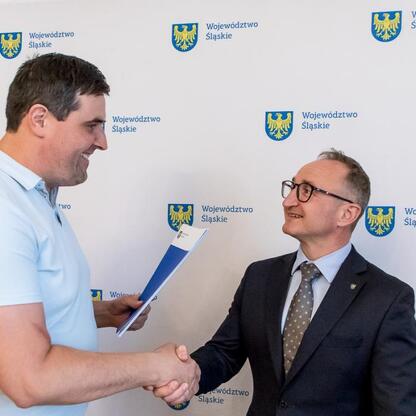 Grzegorz Boski i Marek Bieniek podczas ceremonii wojewódzkiego programu 