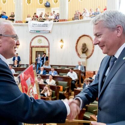 Wojciech Saługa, Marszałek Województwa Śląskiego, podczas uroczystości w Sejmiku Województwa Śląskiego. (wygenerowano przez AI)