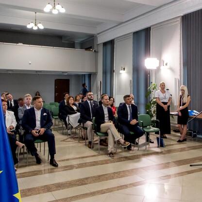 Wizytacja projektów energetycznych w Urzędzie Marszałkowskim Województwa Śląskiego. (wygenerowano przez AI)